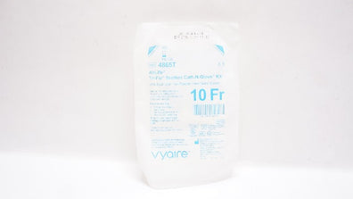 Vyaire 4865T AirLife Tri-Flo Suction  Cath-N-Glove Kit w/Basin & Nitrile Gloves